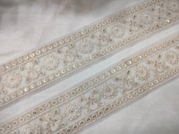 Chic White Zari Fancy Trim