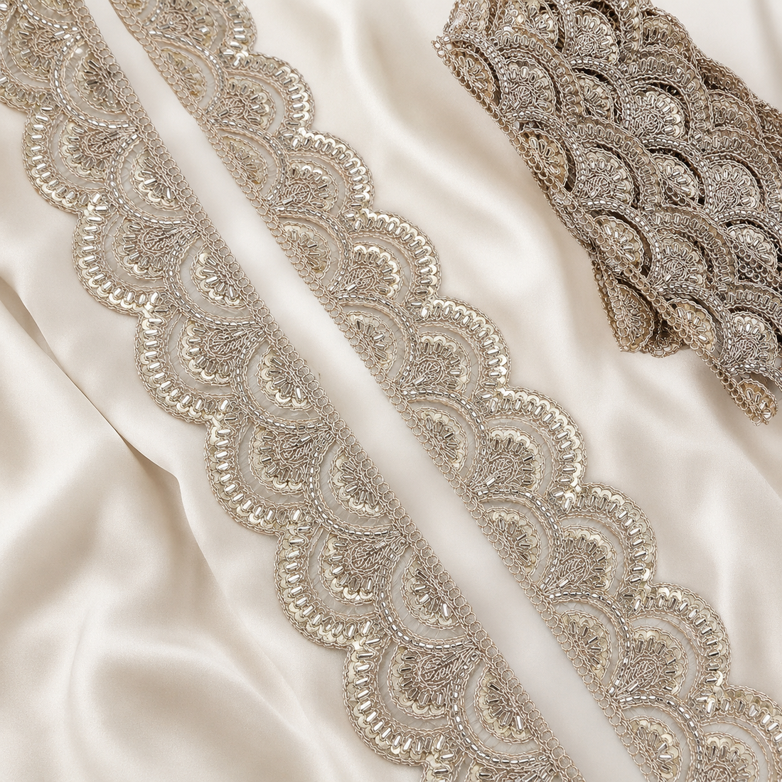 Scalloped Paisley Embroidered Lace Border for Bridal & Designer Wear
