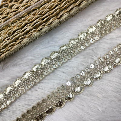 Golden Sequin Scallop Gota Trim