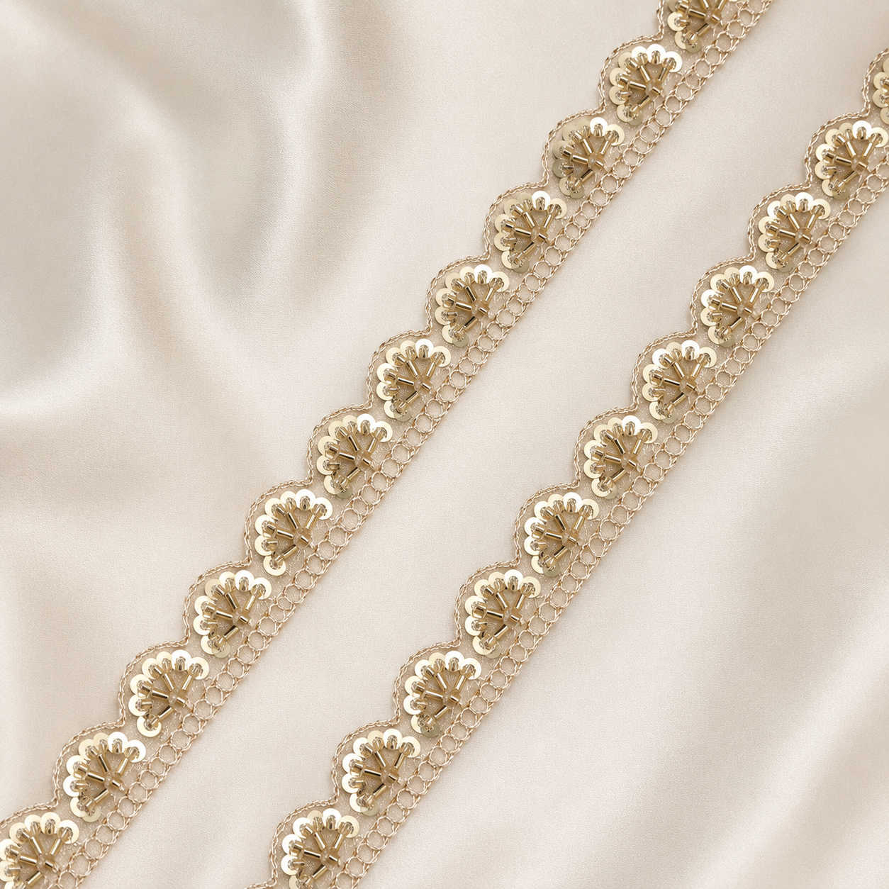 Scalloped Sequin Embroidered Lace Trim