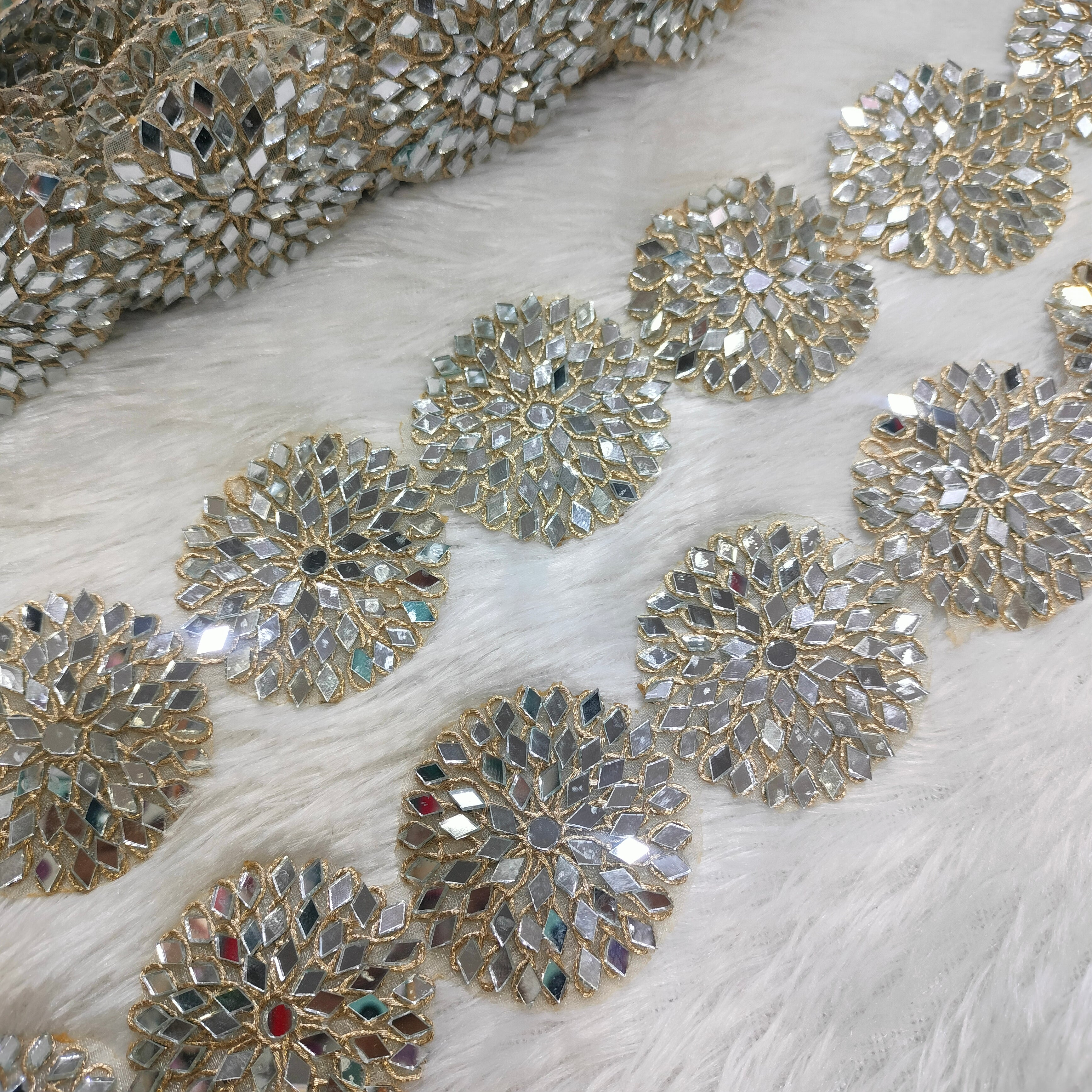Round Mirror Work Floral Lace Trim for Bridal, Festive & Designer Wear