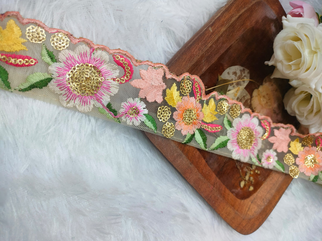 Delicate Floral Multicolor Embroidery Trim