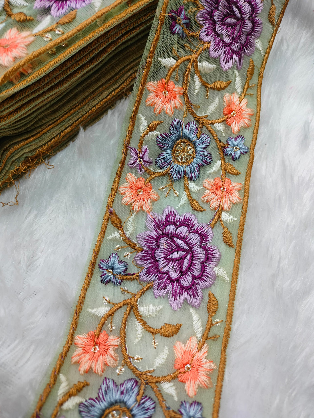 Charming Multicolor Floral Embroidery Trim