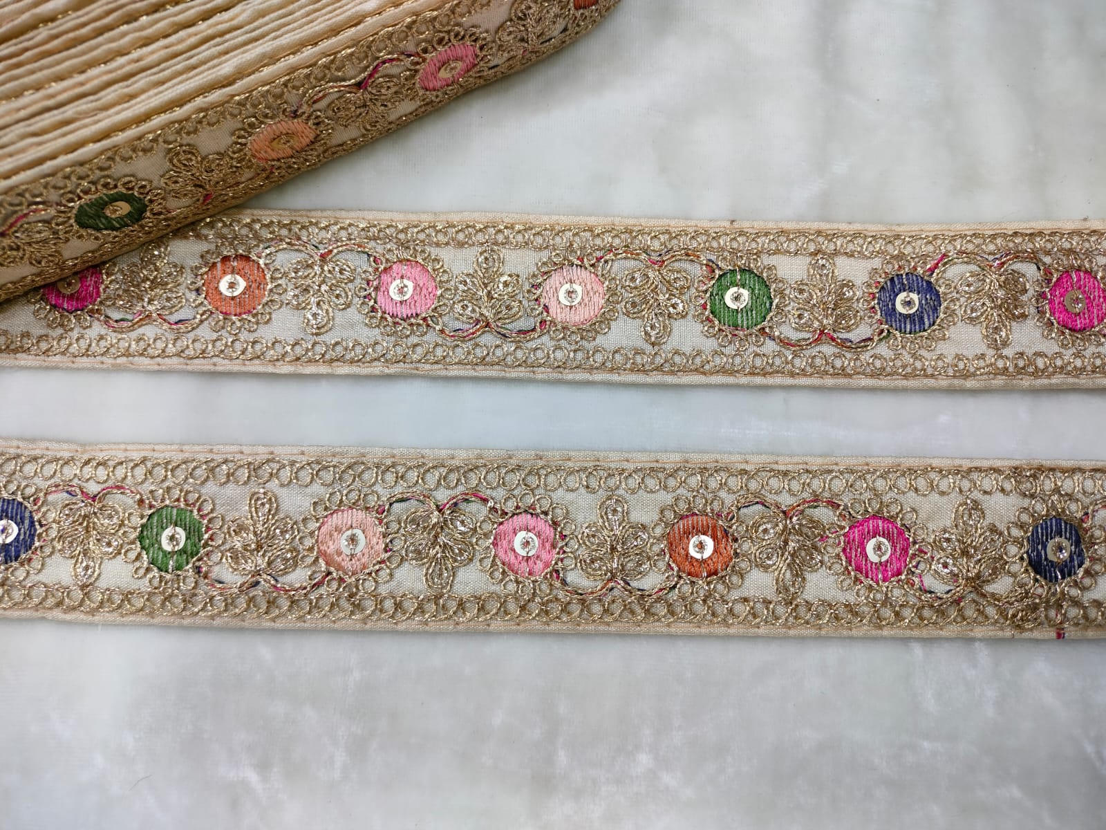 Elegant White Base Multicolor Decorative Trim