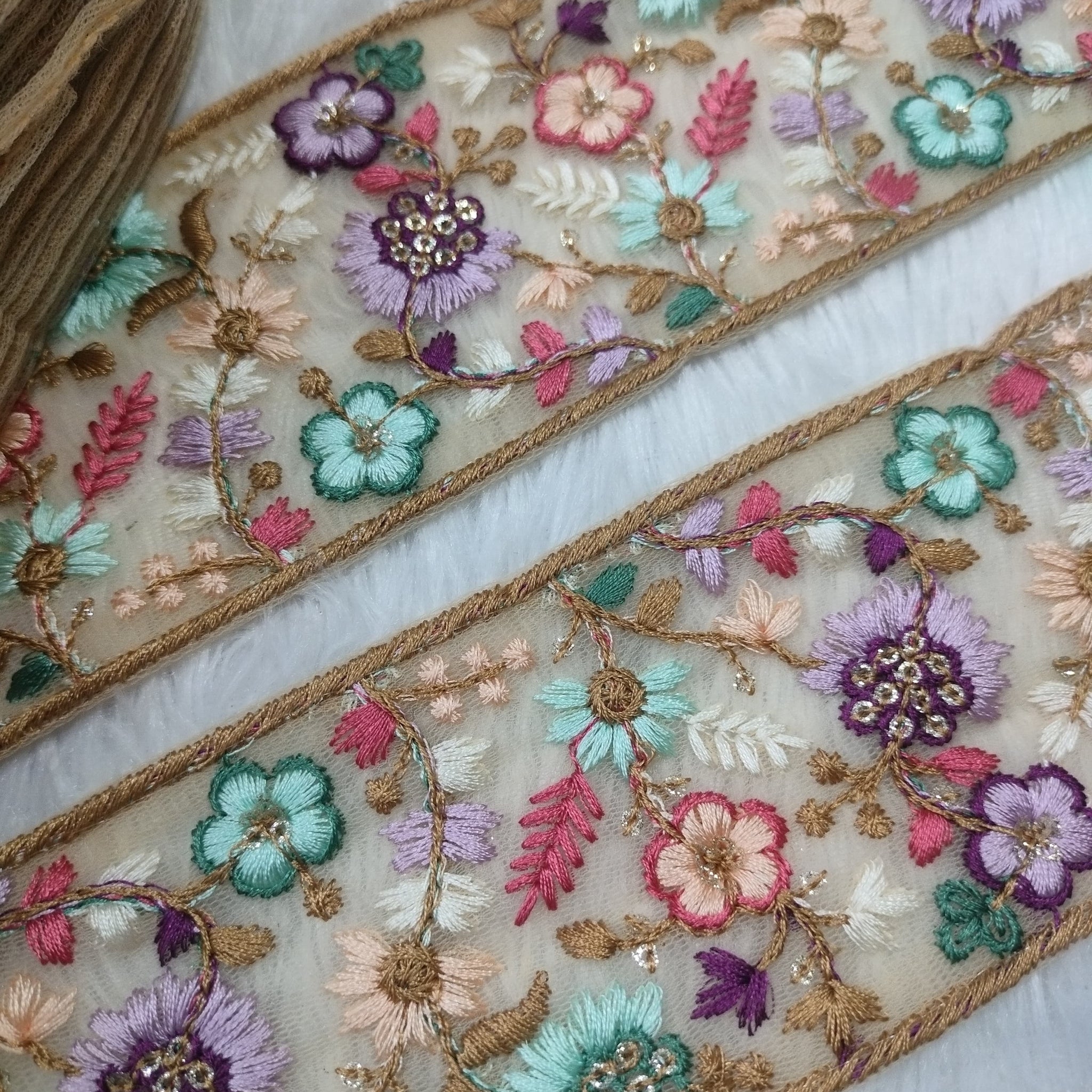 Vibrant Multicolor Floral Embroidery Trims