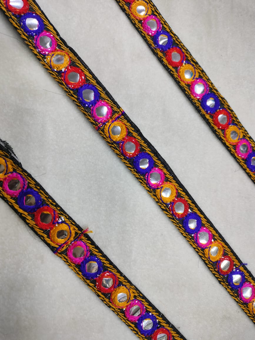 Artistic Multicolor Abla Trim for Creative Projects