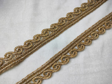 Golden Pearl Fancy Sequence Border