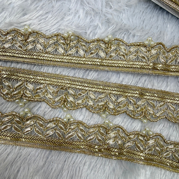 Handcrafted Metallic Embroidered Lace Border with Scalloped Leaf Pattern