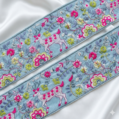 Embroidered Animal Motif Lace Trim Border hover