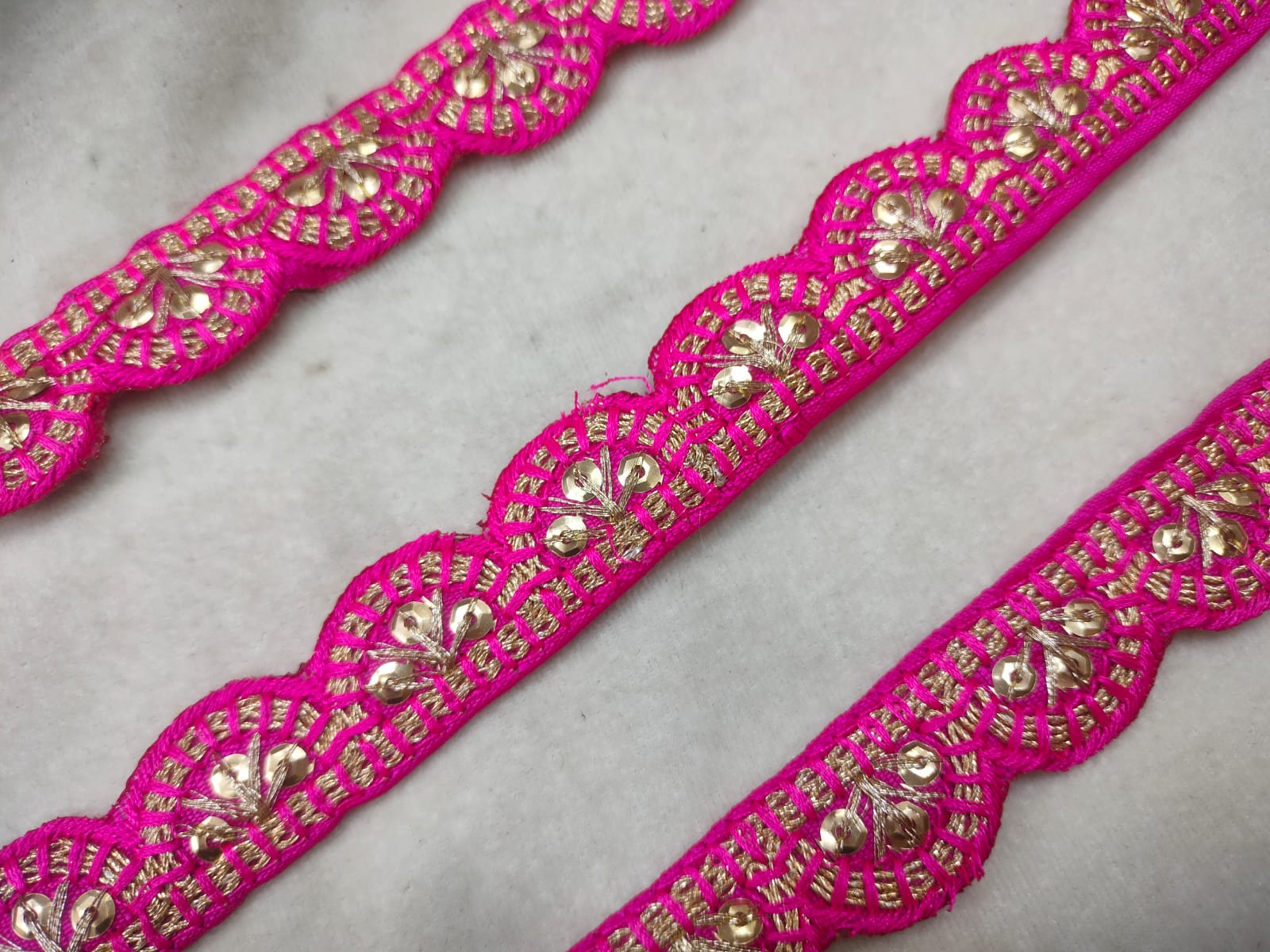 Pink Scalloped Fancy Zari Trim