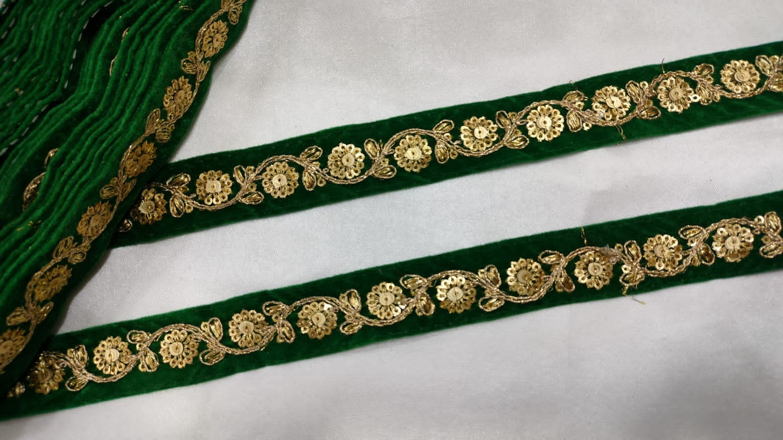 Green Fancy Sequin Work Trim