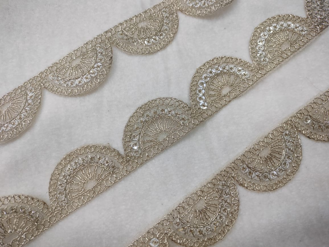 Light Gold Scalloped Embellished Trim