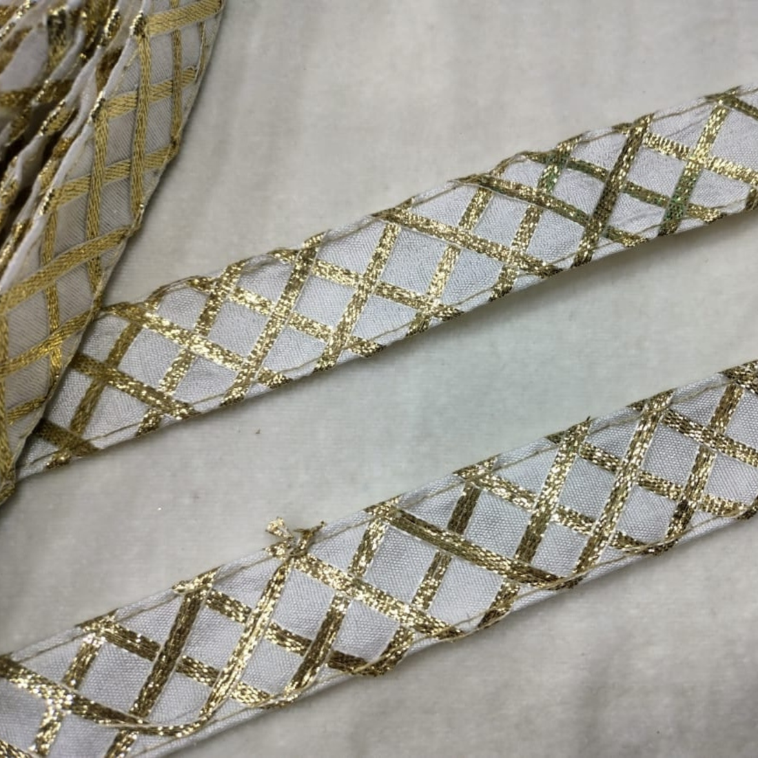 Handcrafted Zari Check Pattern Gota Lace