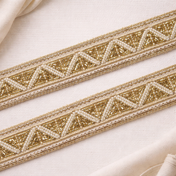 Handcrafted Pearl & Zari Geometric Lace Border