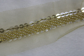 Light Gold Twinkling Beads Border