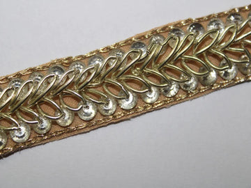 Golden Shimmer Embroidered Border