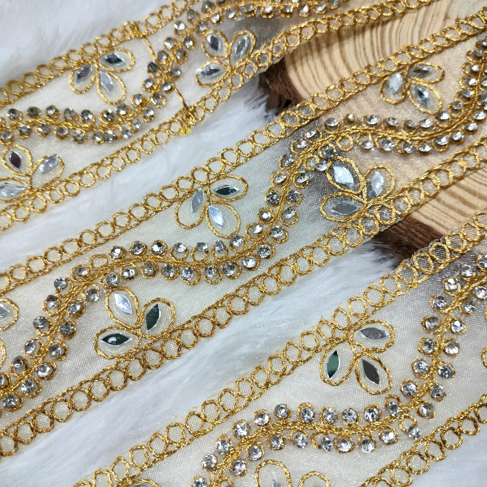 Elegant Golden Stone Decorative Trim