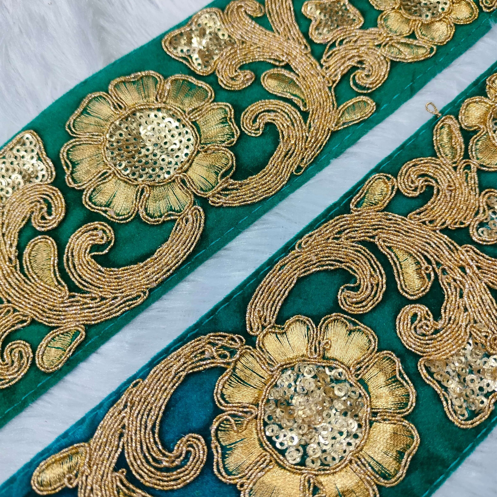 Green Fancy Zari and Thread Work Embroidered Border