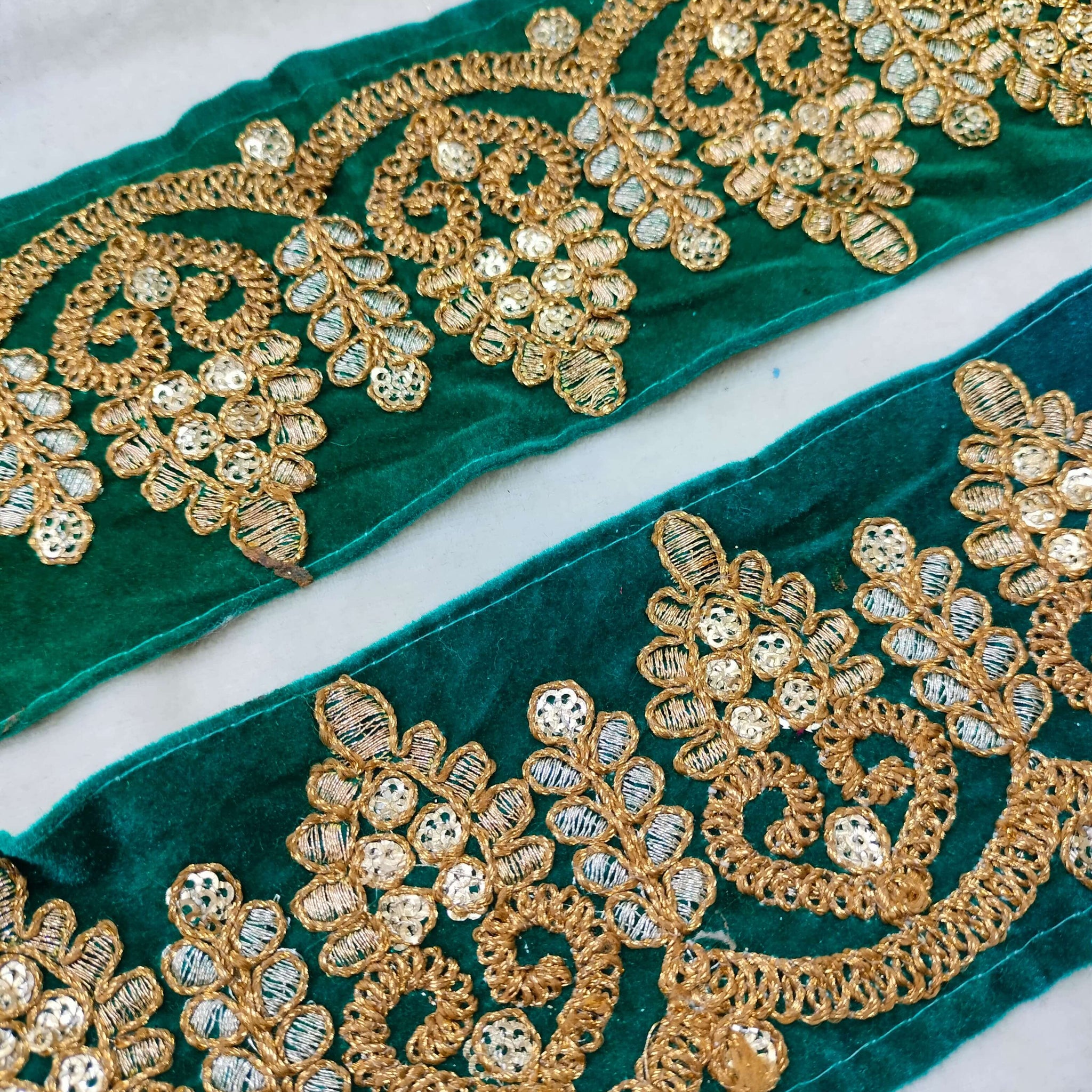 Green Fancy Zari and Thread Work Embroidered Border