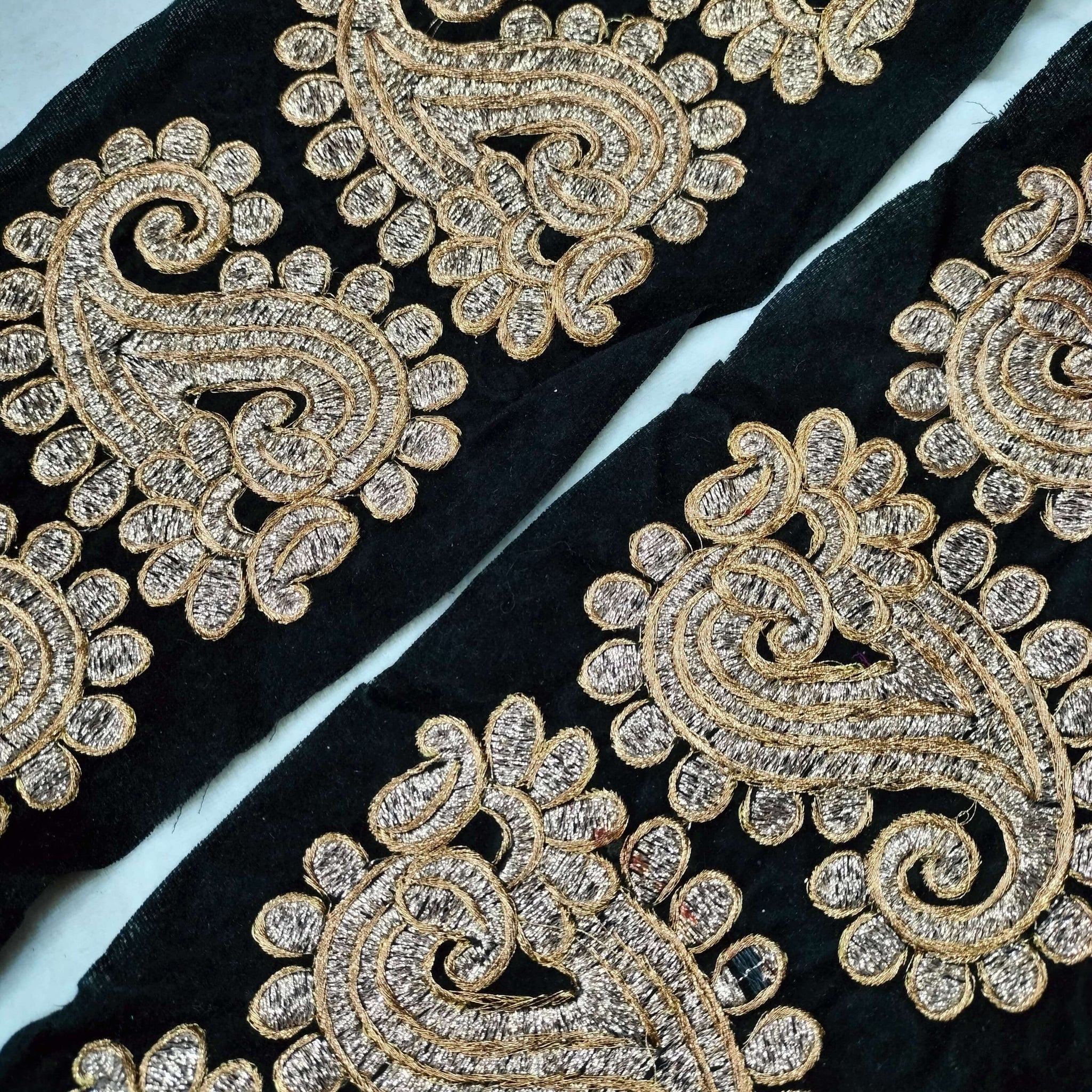 Black Fancy Zari and Thread Work Embroidered Border