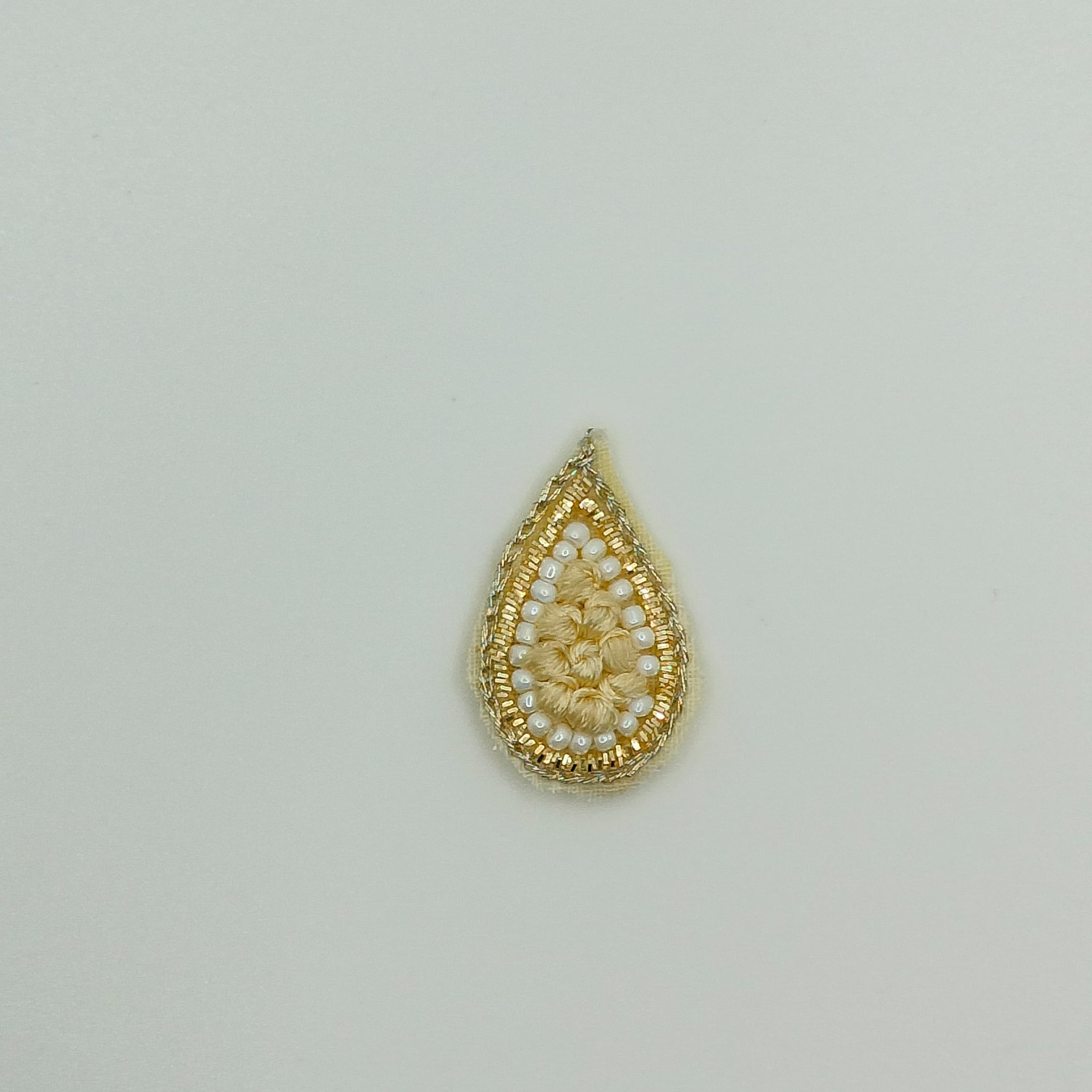 Light Gold Drop Patch with White Pearls