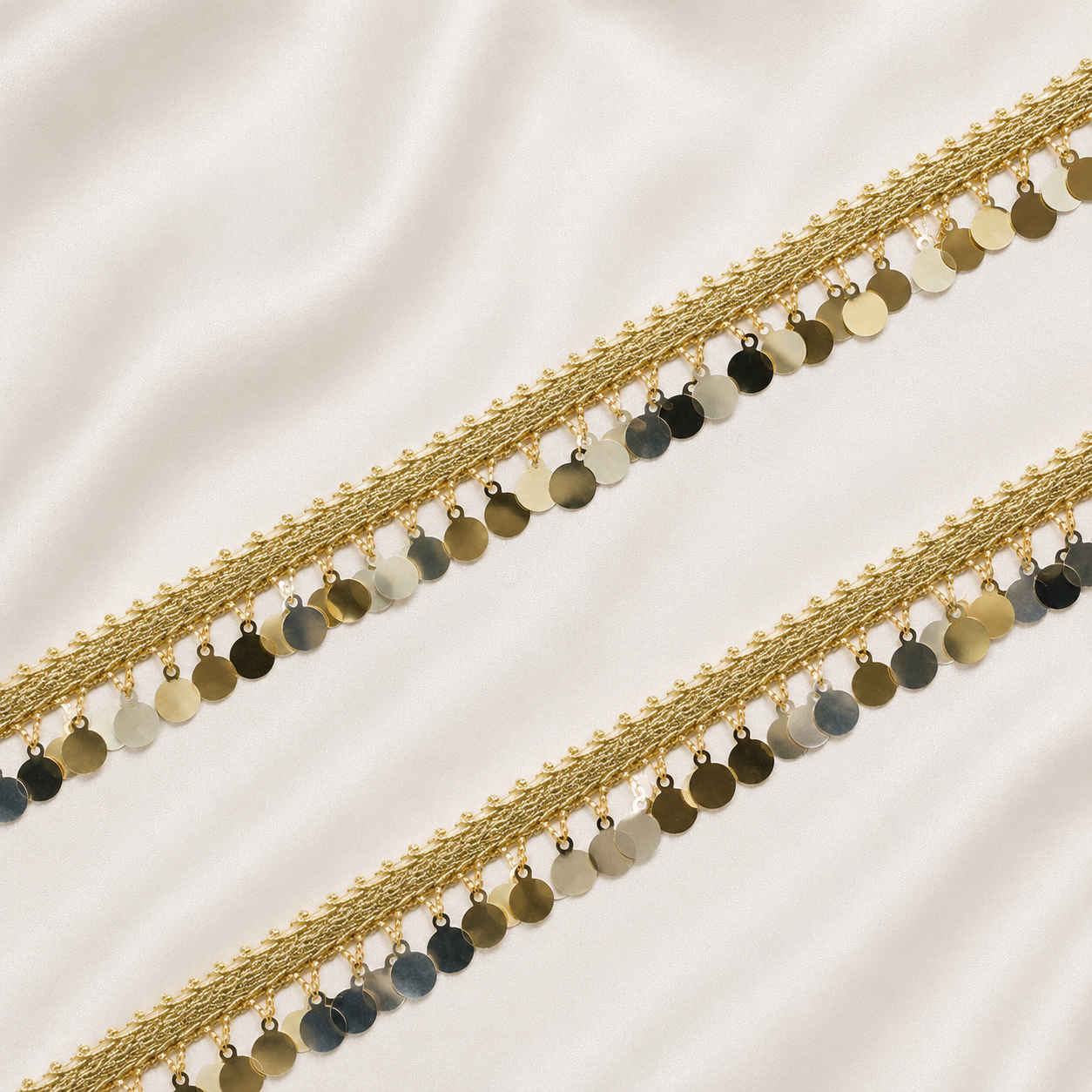 Coin-Drop Metallic Woven Lace Border