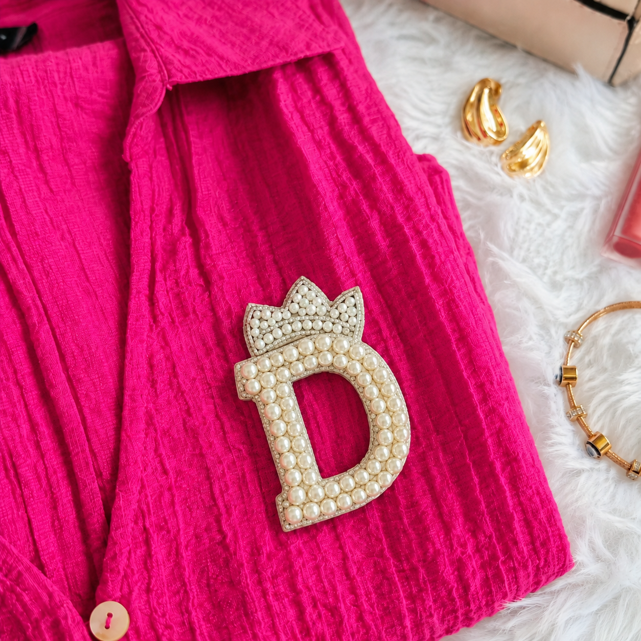 Regal Pearl Crown Alphabet 'D' Patch