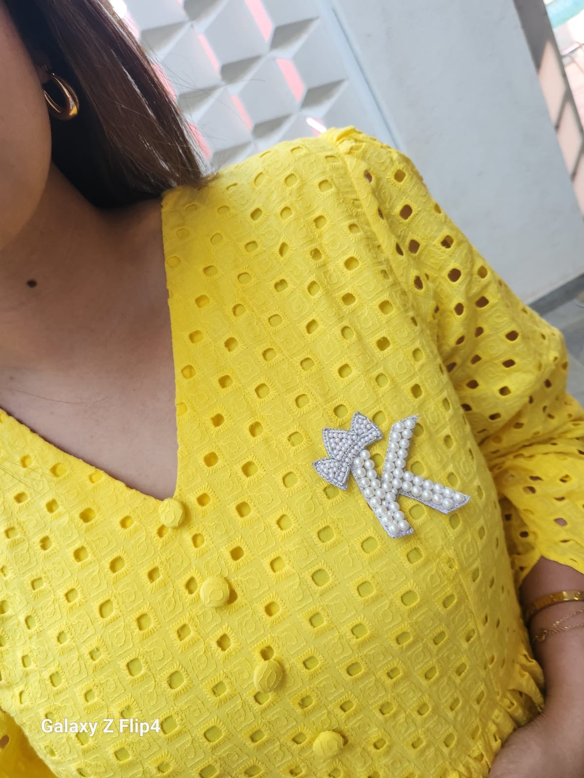 Regal Pearl Crown Alphabet 'K' Patch