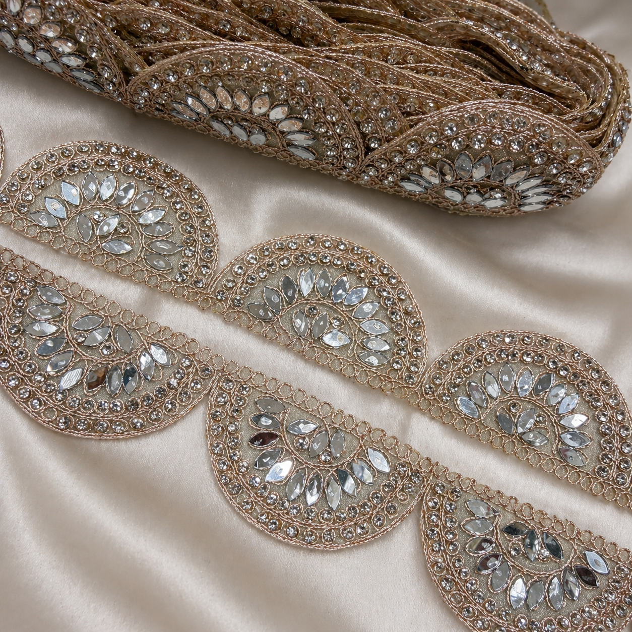 Mirror Embellished Scalloped Lace Border