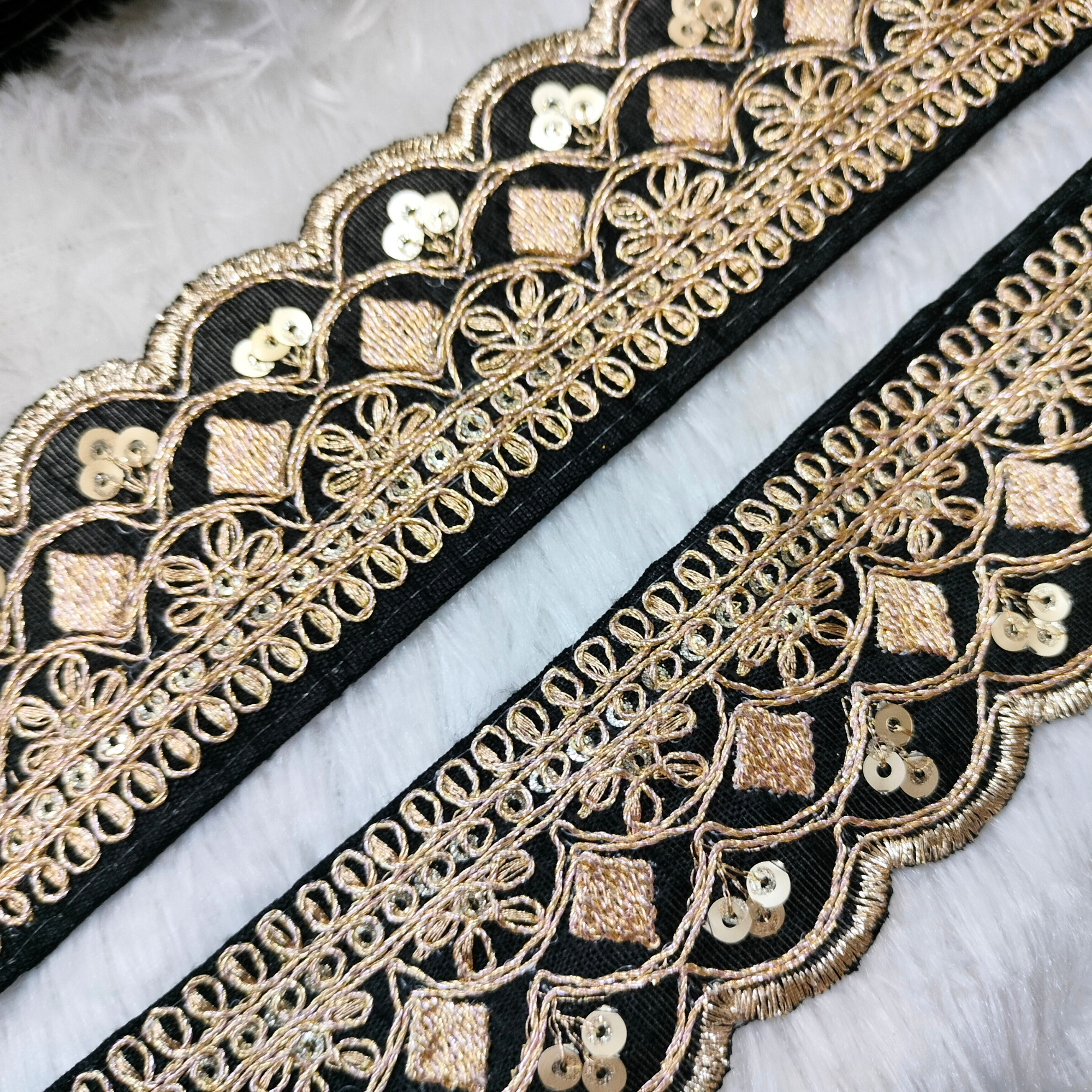 Fancy Embellished Zari Lace Border