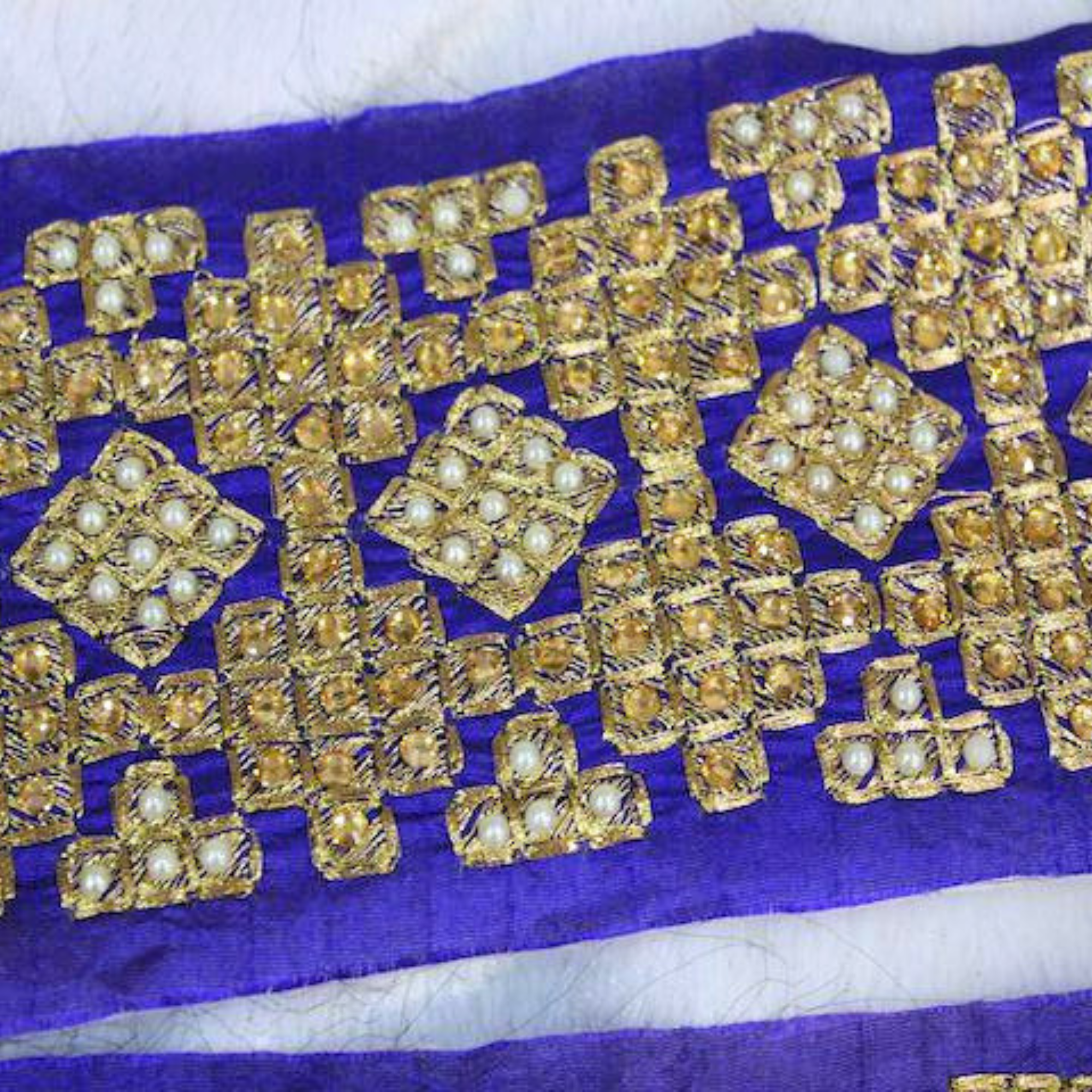 Fancy Kundan Geometric Lace